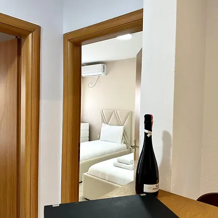 Olis Place Apartment