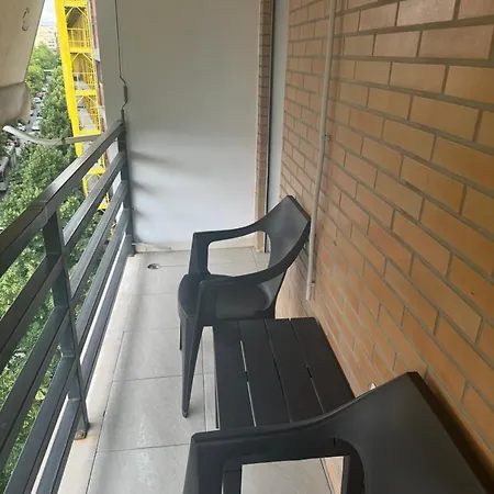아파트 Olis Place 티라나
